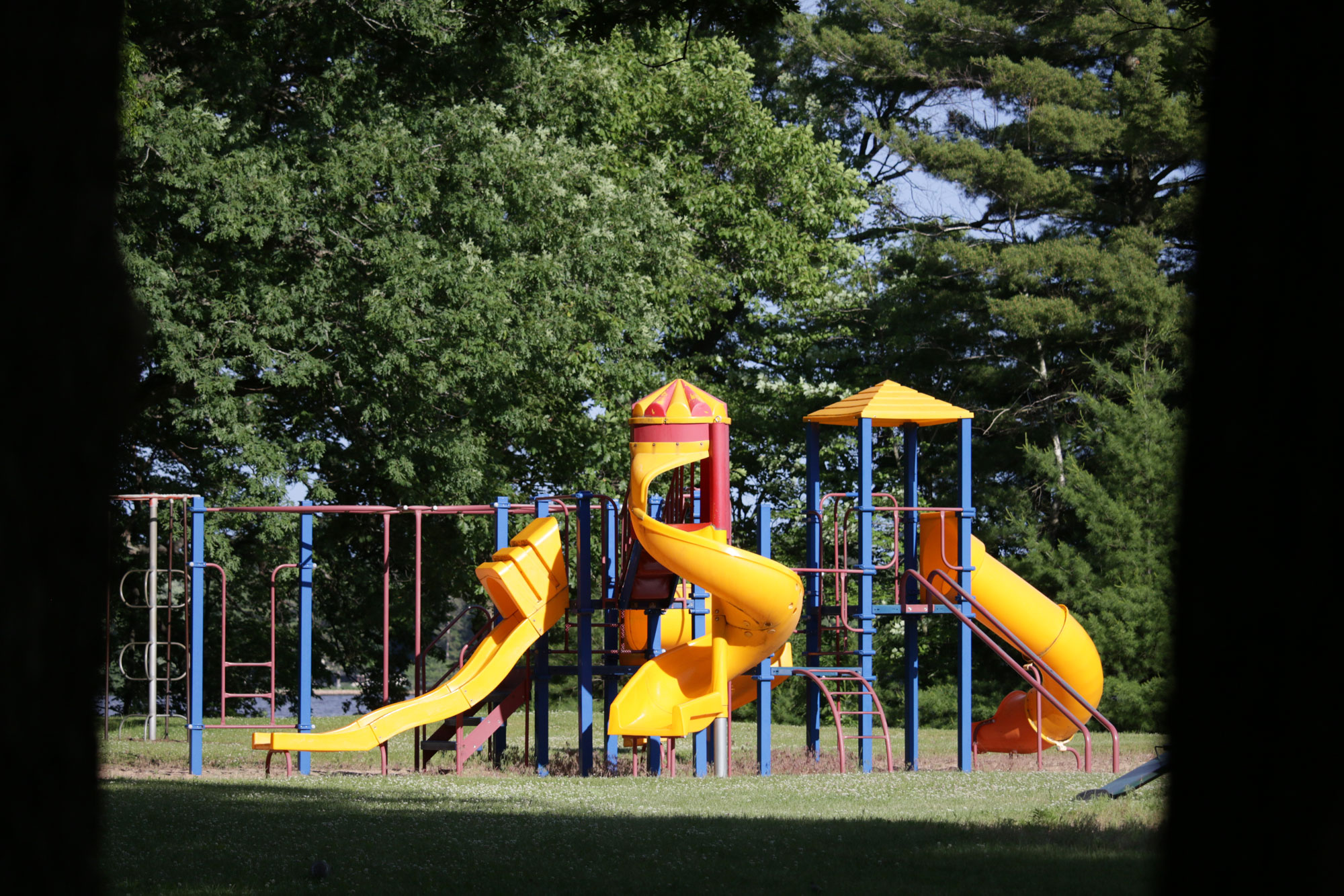 Cera Park Playground